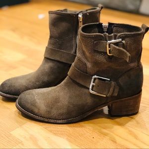 Donald Pliner suede booties